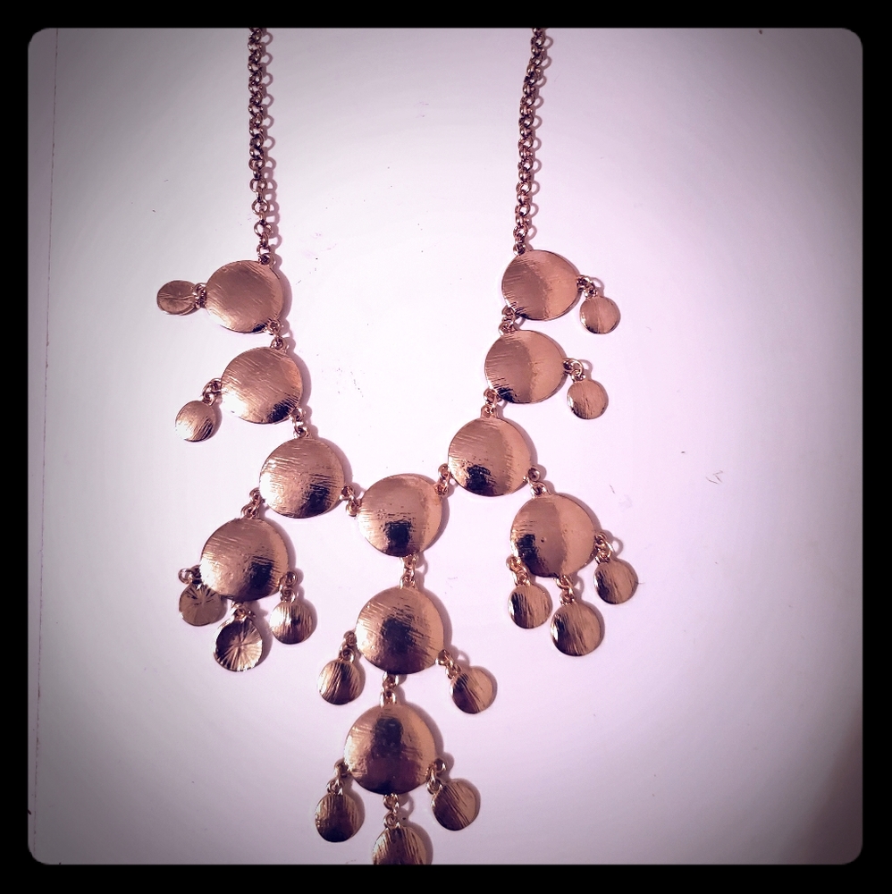 Gold Metal Essential Necklace NWT